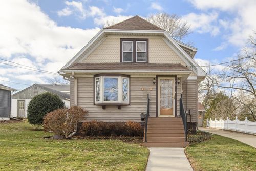 210 Chestnut Street, Horicon, WI, 53032 | Card Image