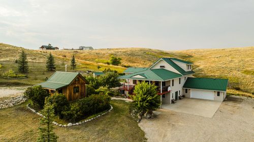 14 Warbonnet Dr, Banner, WY, 82832-9611 | Card Image