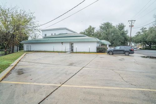 a-807 Ridgefield Rd, Thibodaux, LA, 70301-2725 | Card Image