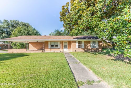 105 Donald Dr, Lafayette, LA, 70503-3717 | Card Image