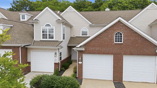 2946 Hunley Dr, Ann Arbor, MI, 48105-2690 | Card Image