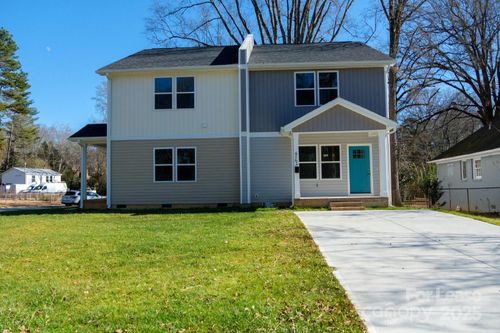 6162 Covecreek Dr, Charlotte, NC, 28215-1645 | Card Image