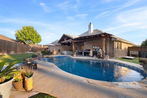 5200 Medallion Ct, Midlothian, TX, 76065-8876 | Card Image