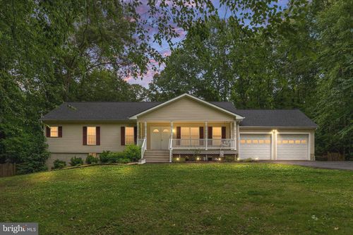 9563 Mohawk Dr, KING GEORGE, VA, 22485-3641 | Card Image