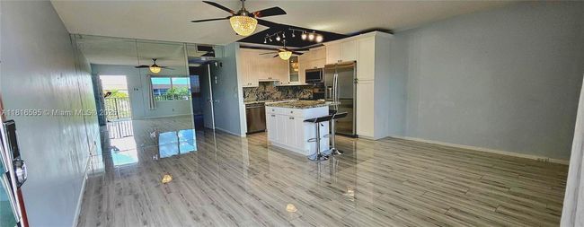APT-412C - 1401 Sw 134 Th Way, Condo with 1 bedrooms, 2 bathrooms and null parking in Pembroke Pines FL | Image 6