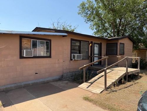 913 Waverly Dr, Midland, TX, 79703-7030 | Card Image