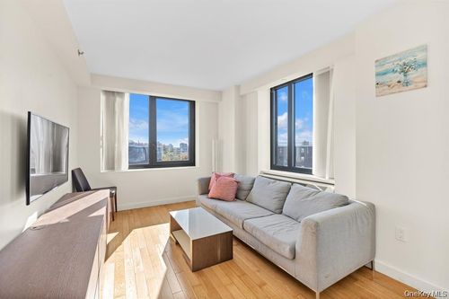 8-39 Prince Street, New York, NY, 11354 | Card Image