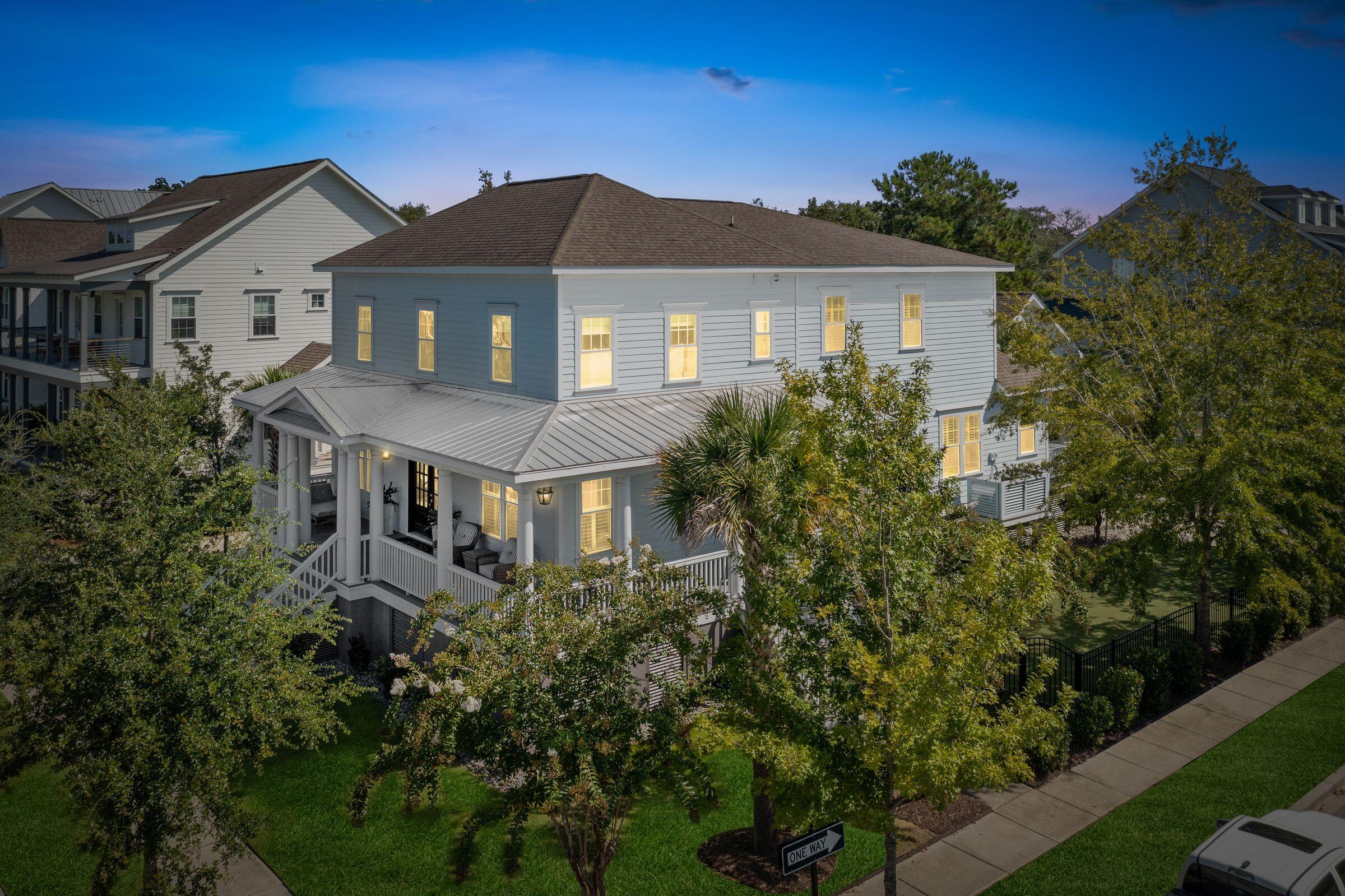 Pierce St, Daniel Island, SC 29492