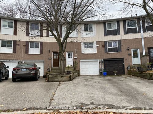 100 Oakdale Dr, Oakville, ON, L6H1J3 | Card Image