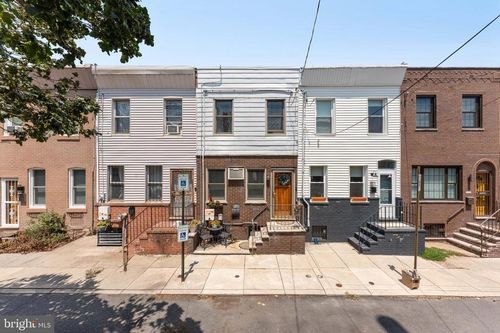 813 Greenwich St, PHILADELPHIA, PA, 19147-6408 | Card Image