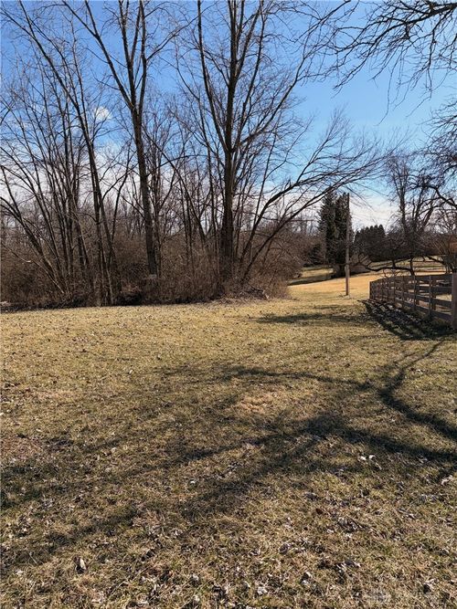 1315 Greystone Drive, Springfield, OH, 45503 | Card Image