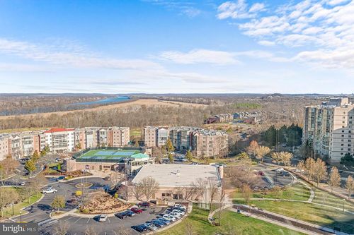 unit-1115-19365 Cypress Ridge Ter, LEESBURG, VA, 20176-8438 | Card Image