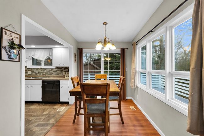 1204 Briarcliff Dr, House other with 3 bedrooms, 3 bathrooms and 2 parking in Mahomet IL | Image 6