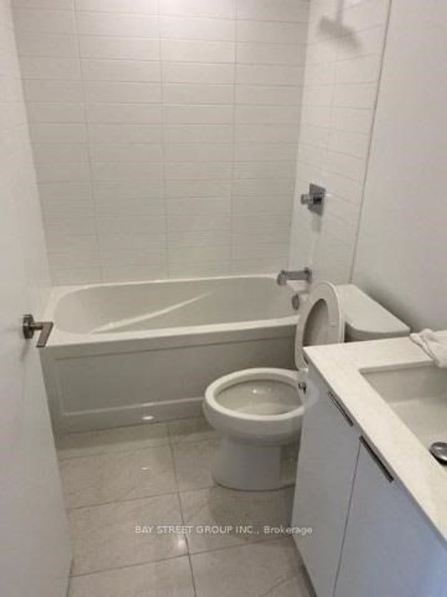 4503 - 501 Yonge St, Condo with 2 bedrooms, 1 bathrooms and null parking in Toronto ON | Image 5