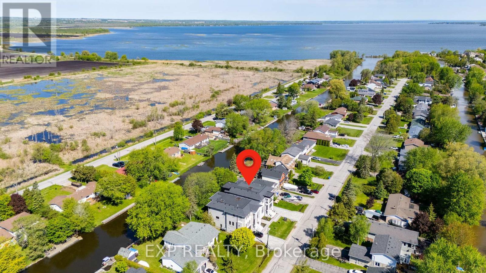 Residential in Georgina (Keswick South) 5