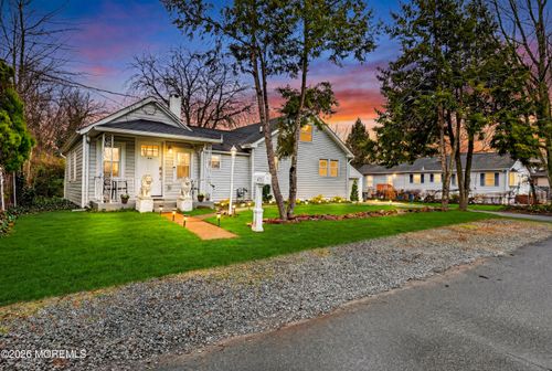 43 John St, Spotswood, NJ, 08884-1626 | Card Image