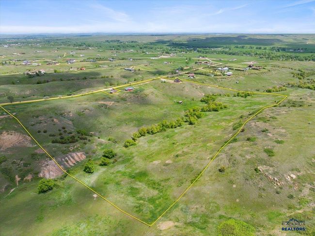 11077 Ridge Rd, House other with 1 bedrooms, 2 bathrooms and null parking in Belle Fourche SD | Image 39