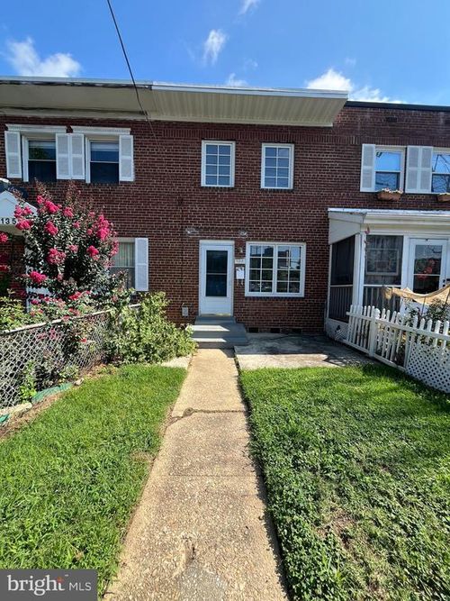 133 W Reed Ave, ALEXANDRIA, VA, 22305-2428 | Card Image