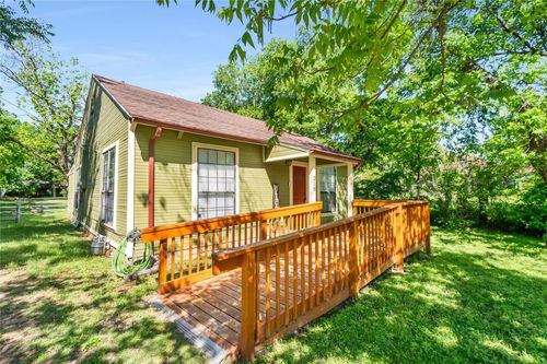 218 S Buffalo Ave, Cleburne, TX, 76033-5447 | Card Image