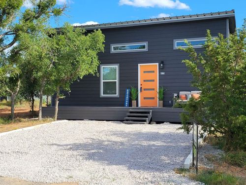 615 Sage St, Burnet, TX, 78611-2085 | Card Image