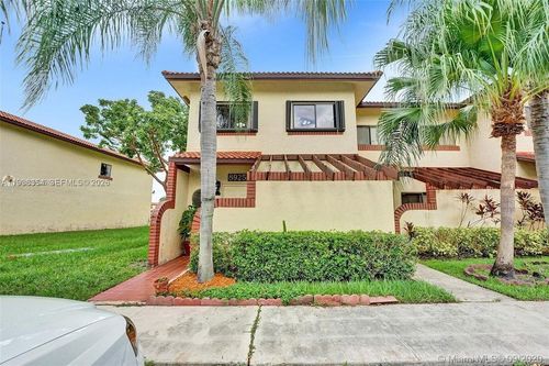 8925 Springtree Lakes Dr, Sunrise, FL, 33351-5331 | Card Image