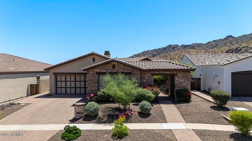 9909 S 6th Pl, Phoenix, AZ, 85042-8373 | Card Image