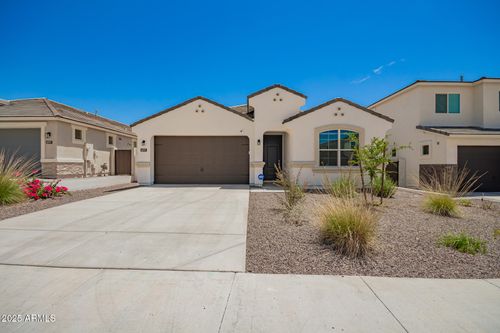 6777 W Molly Ln, Peoria, AZ, 85383-6384 | Card Image