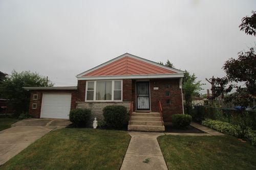 4411 W 81st Place, Chicago, IL, 60652 | Card Image