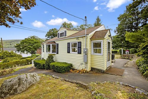 20 Fulton Rd, Fort Montgomery, NY, 10922-7726 | Card Image