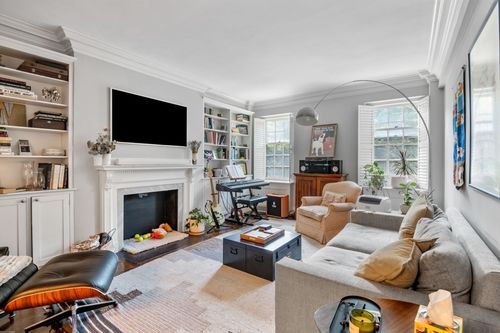 apt-5-180 Commonwealth Ave, Boston, MA, 02116-2722 | Card Image