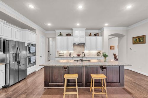 111 Coral Bells Ct, Conroe, TX, 77304-5079 | Card Image