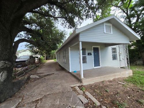 1105 1st St, Galena Park, TX, 77547-3401 | Card Image
