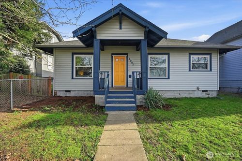 2005 Mcdougall Ave, Everett, WA, 98201-2420 | Card Image