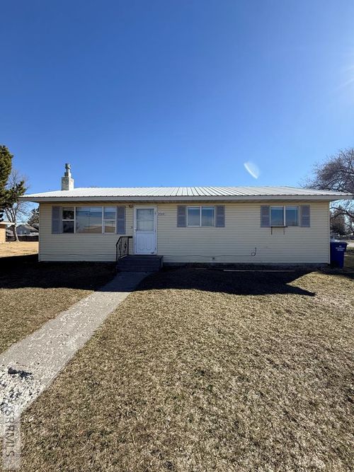 250 W 5th N, St Anthony, ID, 83445 | Card Image