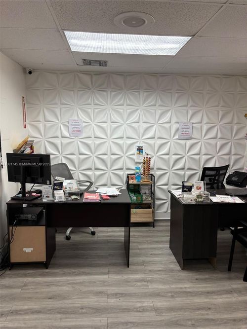 2026 Sw 1st St, Miami, FL, 33135-1680 | Card Image