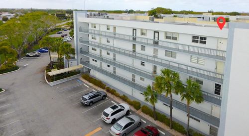 515-6500 Nw 2nd Ave, Boca Raton, FL, 33487-2008 | Card Image
