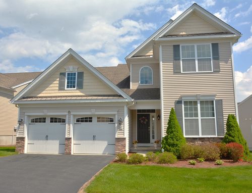 67-67 Sherwood Dr, Methuen, MA, 01844-2276 | Card Image