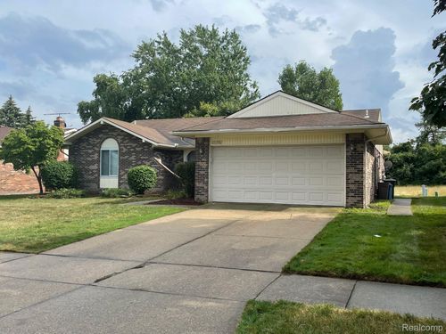 45299 Indian Creek Dr, Canton, MI, 48187-2533 | Card Image