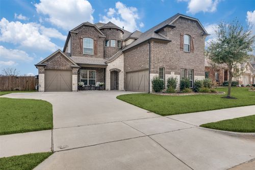 329 Valentino Way, Grand Prairie, TX, 75052 | Card Image