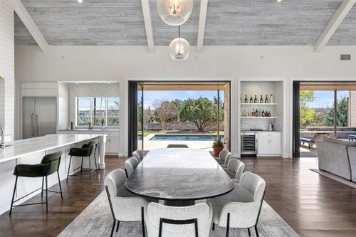 599 Vendemmia Bnd, Austin, TX, 78738-1166 | Card Image