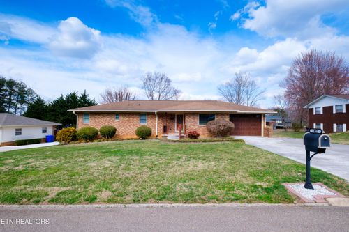 1821 Russell St, Morristown, TN, 37813 | Card Image