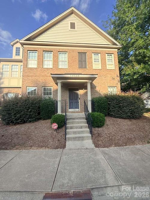 15435 Barossa Valley St, Charlotte, NC, 28277-4118 | Card Image