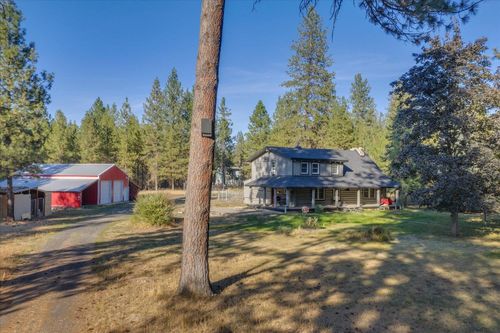31515 N Cedar Rd, Deer Park, WA, 99006-8322 | Card Image