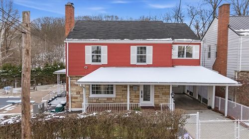 1911 Mclean St, Aliquippa, PA, 15001-2915 | Card Image