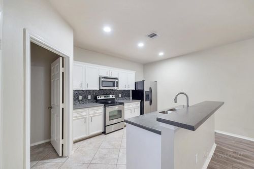 3019 Palmer St, Houston, TX, 77003 | Card Image