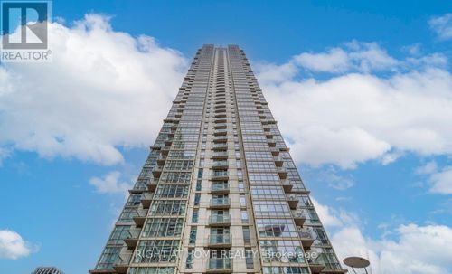 512-35 Mariner Terrace, Toronto (Waterfront Communities), ON, M5V3V9 | Card Image