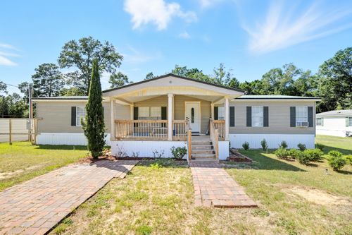 714 E Picasso Cir, Defuniak Springs, FL, 32433-7822 | Card Image