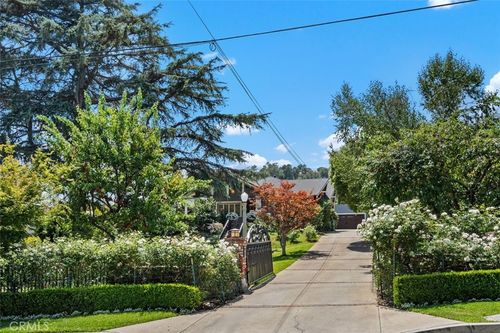 357 N Mayflower Ave, Monrovia, CA, 91016-1505 | Card Image
