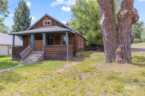311 N School St, Cascade, ID, 83611 | Card Image