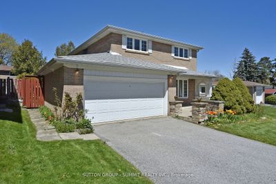 9 Ivy Green Cres, House other with 5 bedrooms, 4 bathrooms and 6 parking in Scarborough ON | Image 3